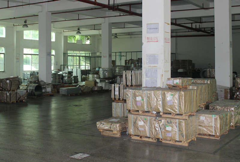 Packaging warehouse